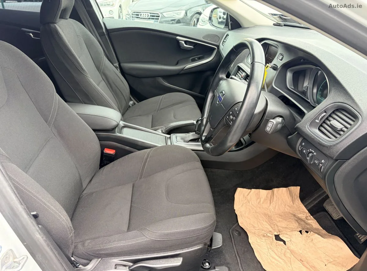 2014 Volvo V40 – photo 10