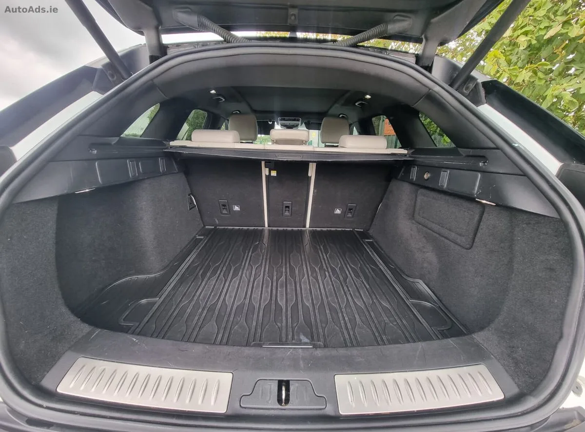 2018 Land Rover Range Rover Velar – photo 19