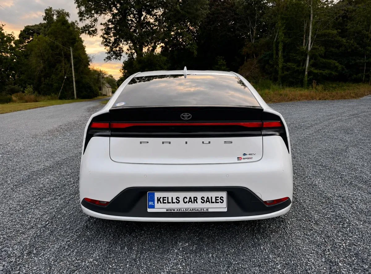 2023 Toyota Prius – photo 6