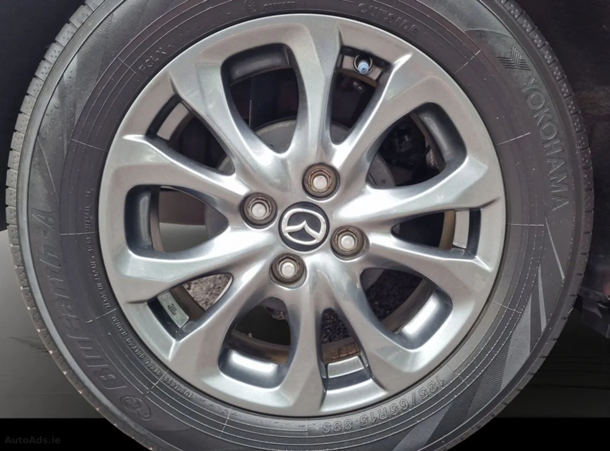 2017 Mazda Demio – photo 19