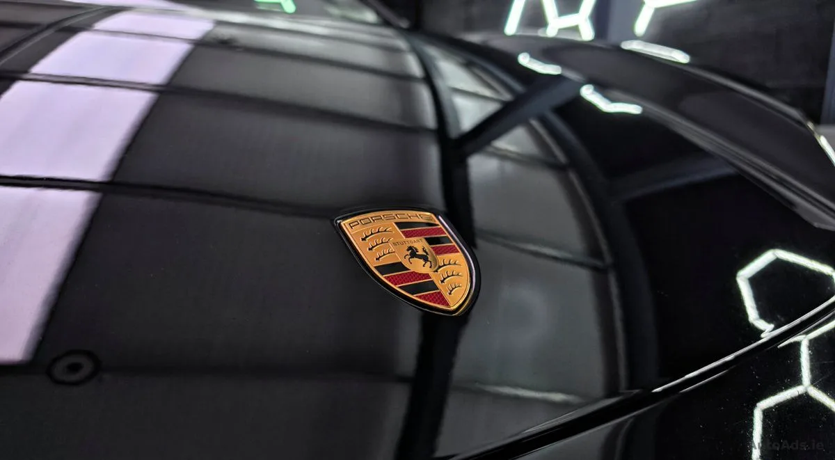 2024 Porsche Macan – photo 8