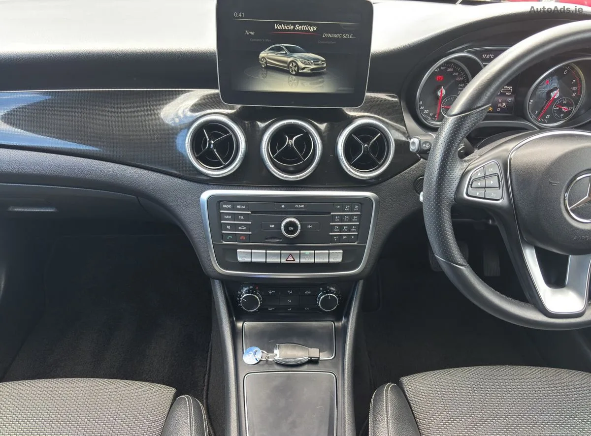 2017 Mercedes-Benz CLA – photo 12