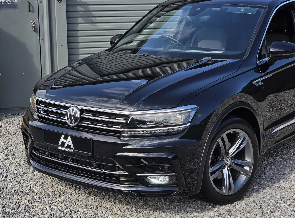 2018 Volkswagen Tiguan – photo 2