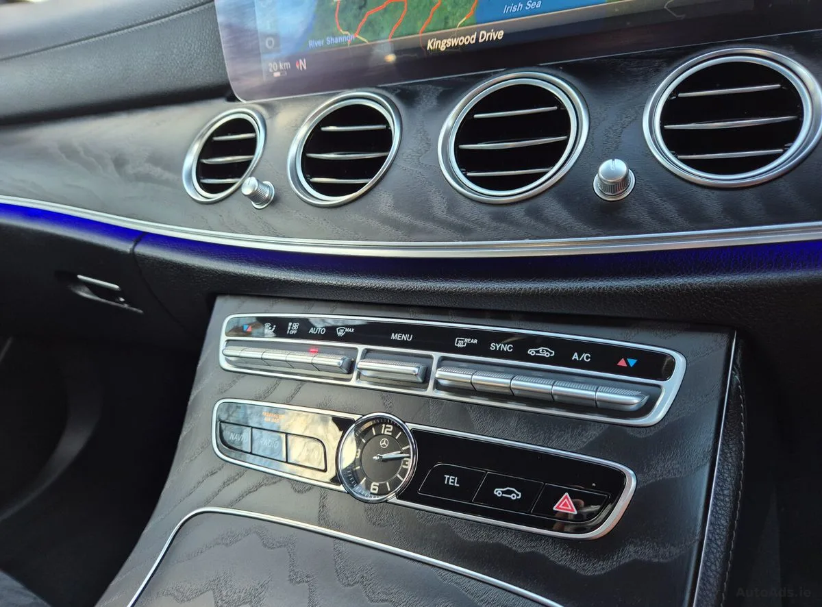 2019 Mercedes-Benz E-Class – photo 15