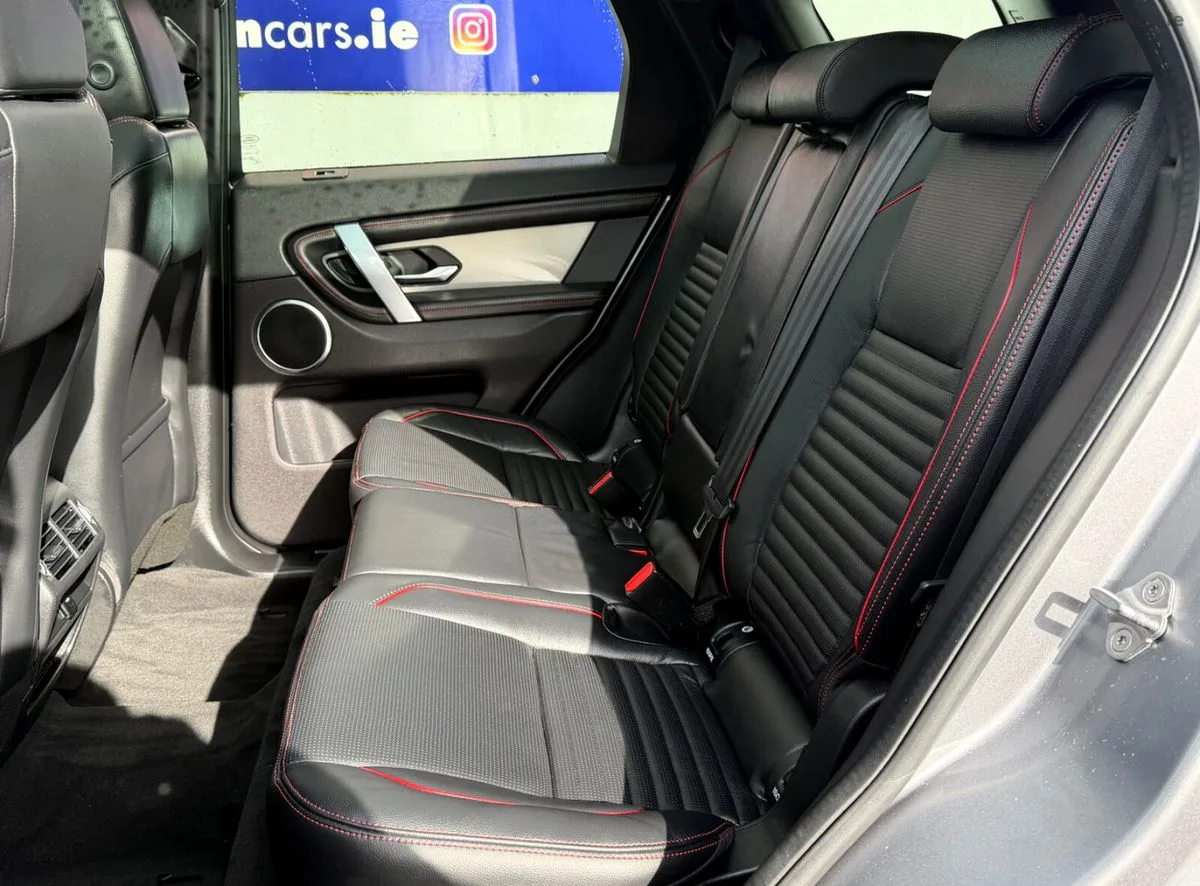 2022 Land Rover Discovery Sport – photo 13