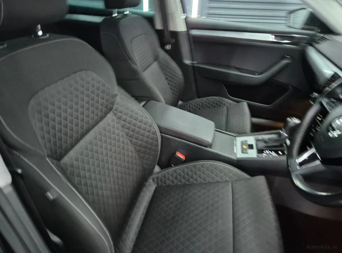 2020 Skoda Superb – photo 16