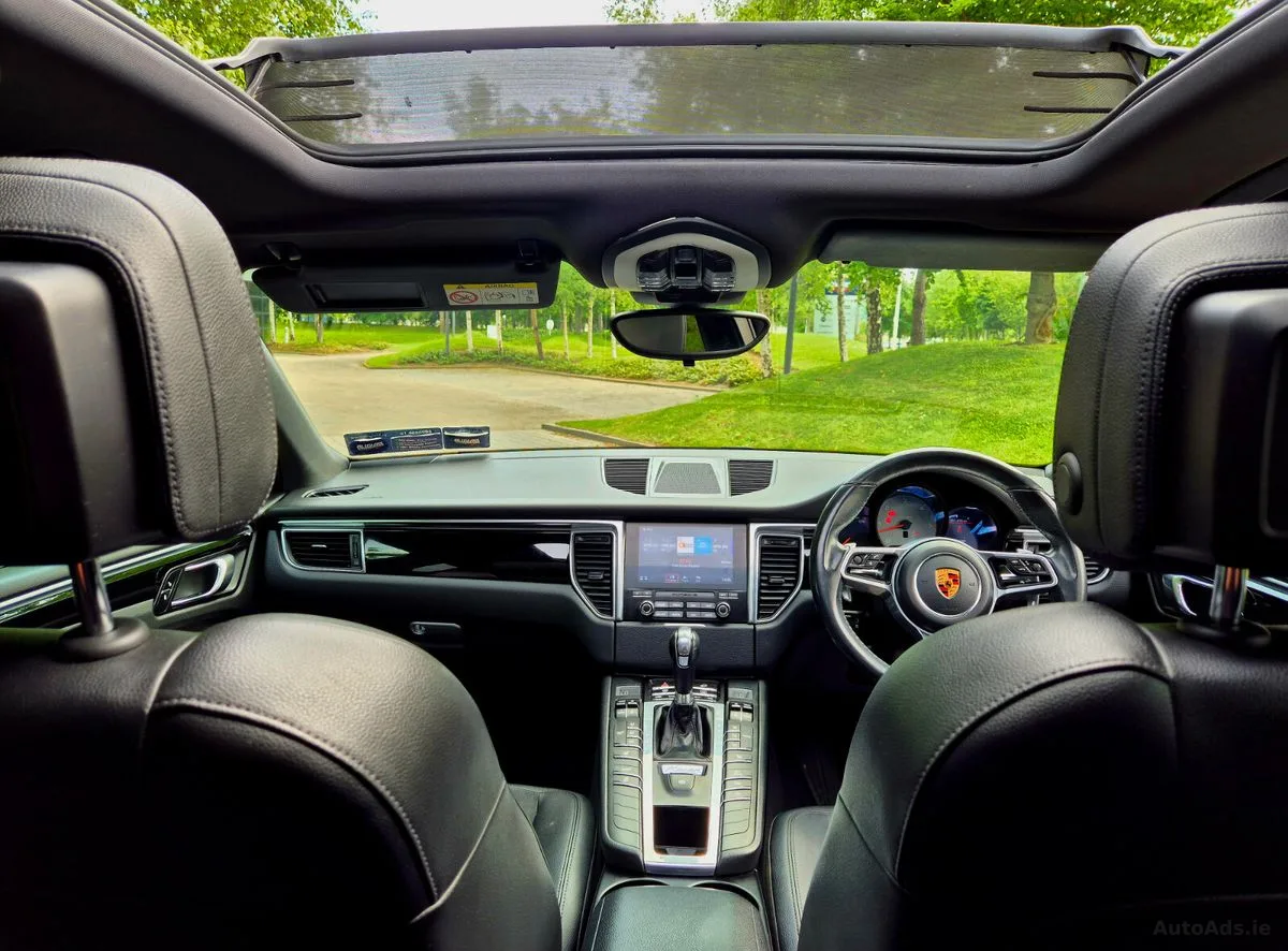 2018 Porsche Macan – photo 16