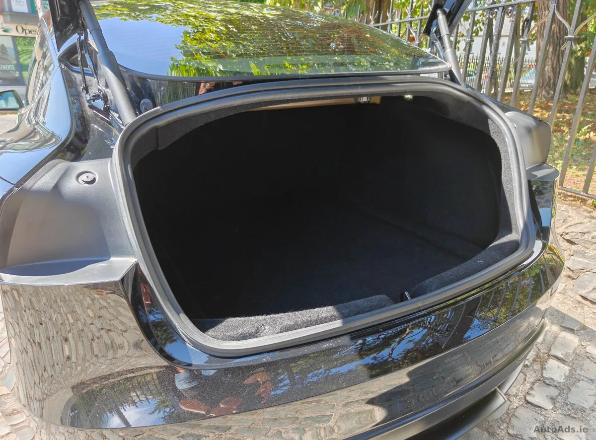 2024 Tesla Model 3 – photo 12