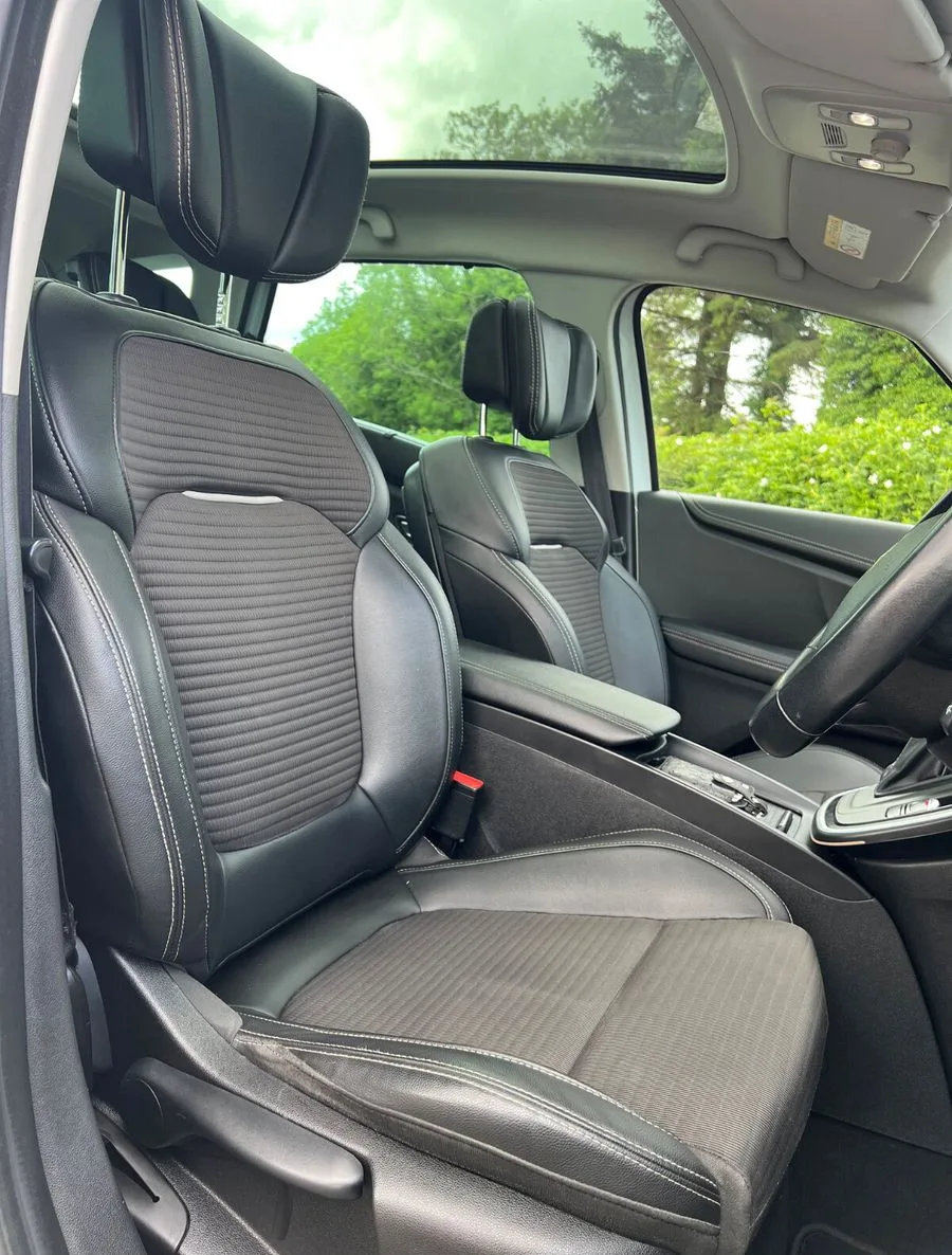 2017 Renault Scenic – photo 11