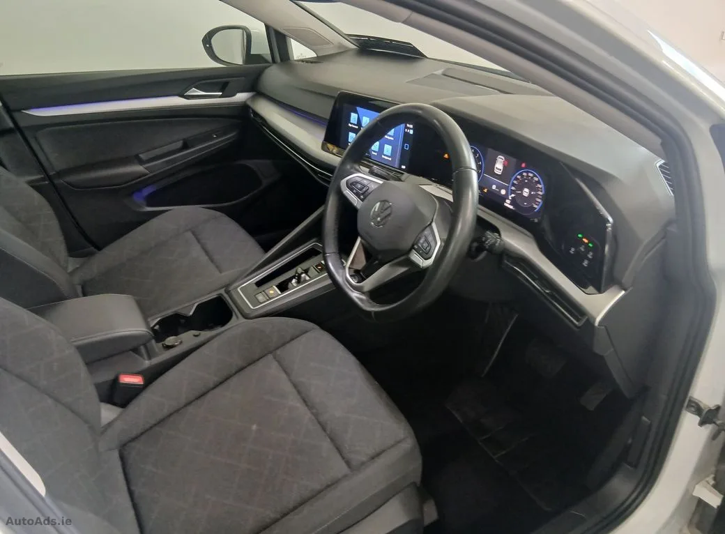 2023 Volkswagen Golf – photo 10