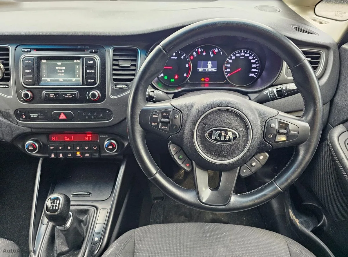 2015 Kia Carens – photo 13