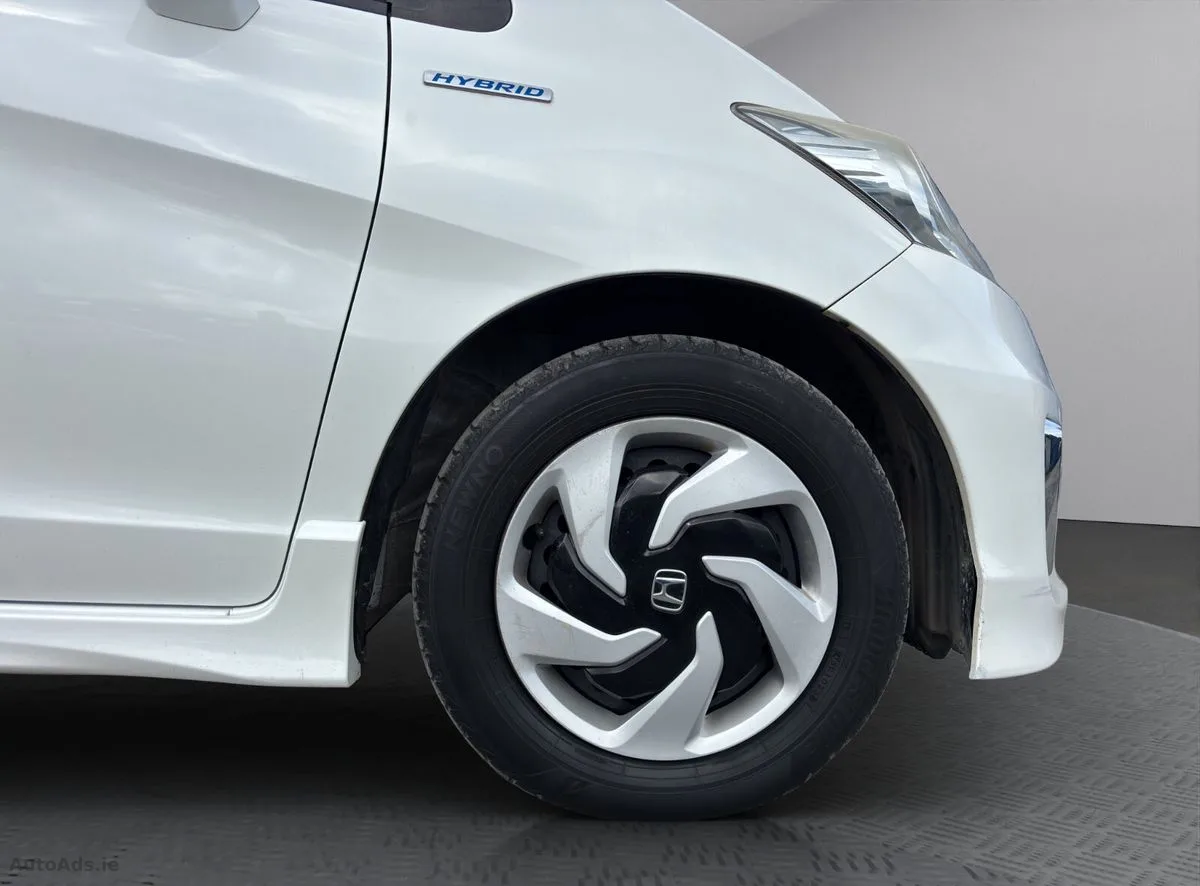2015 Honda Freed – photo 9