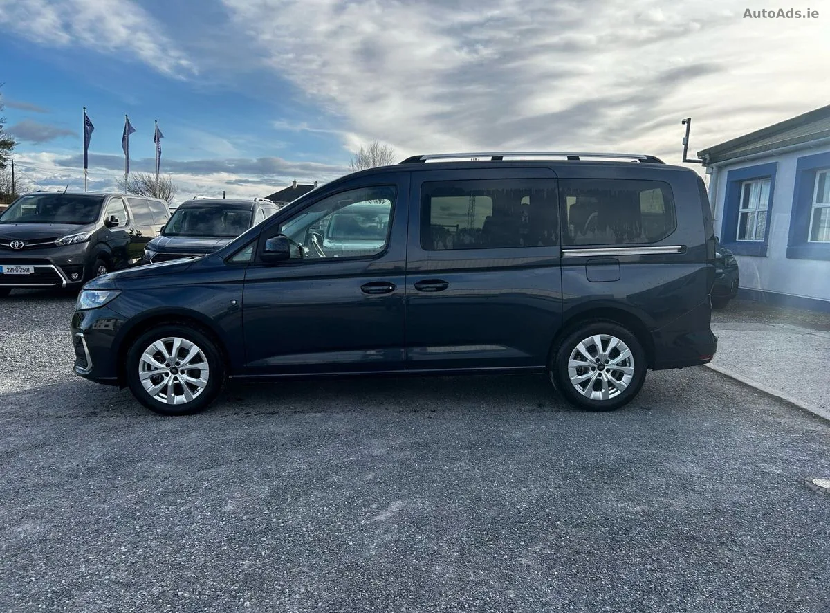 2026 Ford Tourneo Connect – photo 4