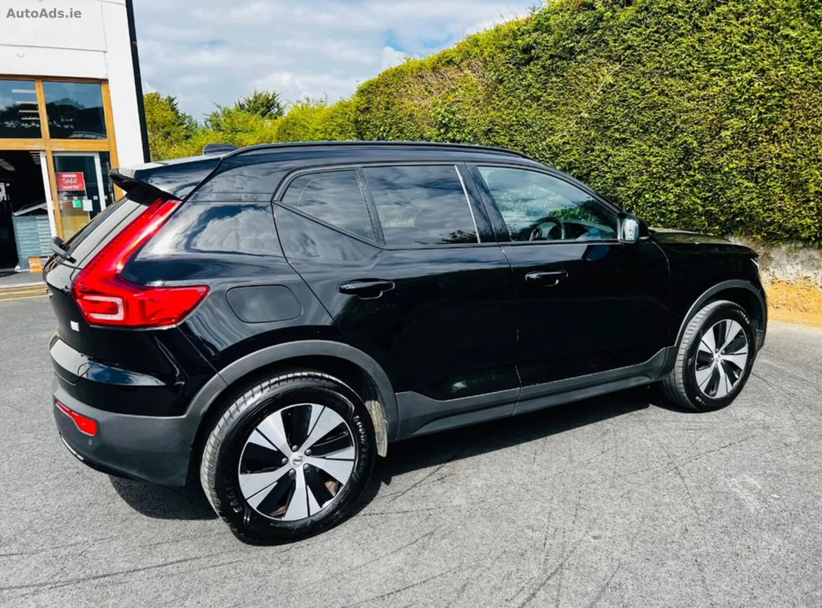 2022 Volvo XC40 – photo 11