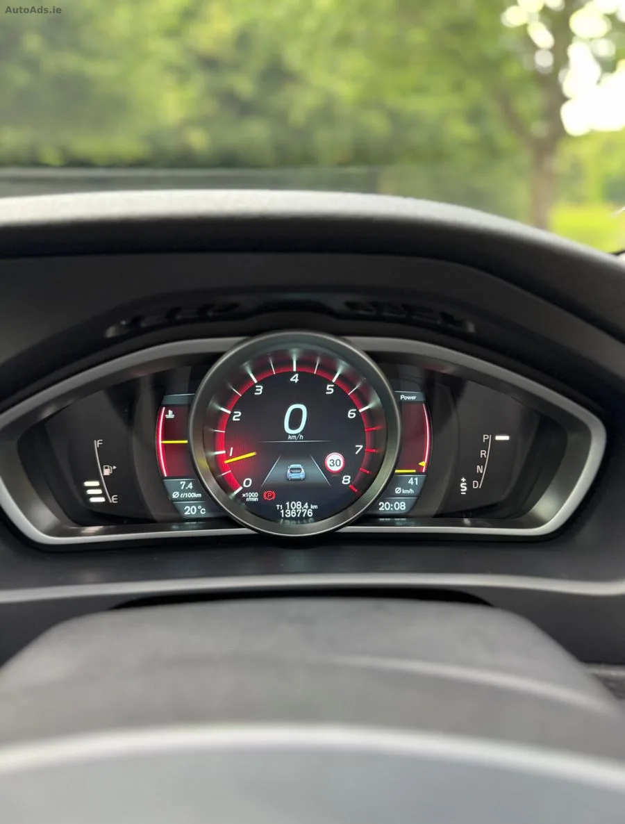 2015 Volvo V40 – photo 19