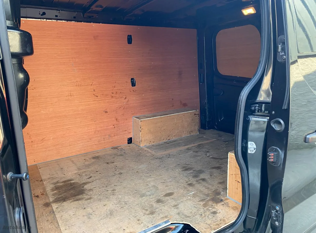 2022 Renault Trafic – photo 7