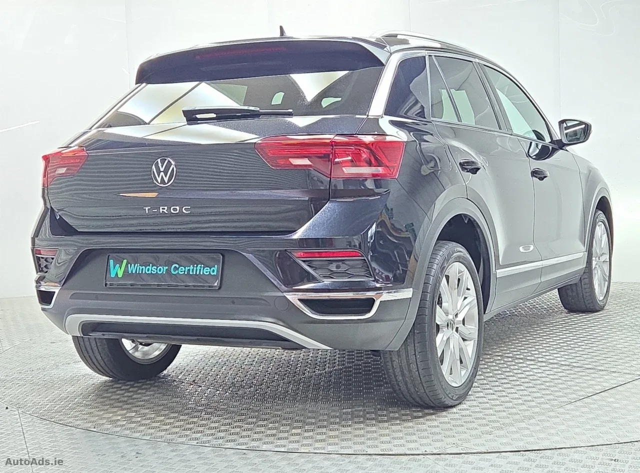 2021 Volkswagen T-Roc – photo 2
