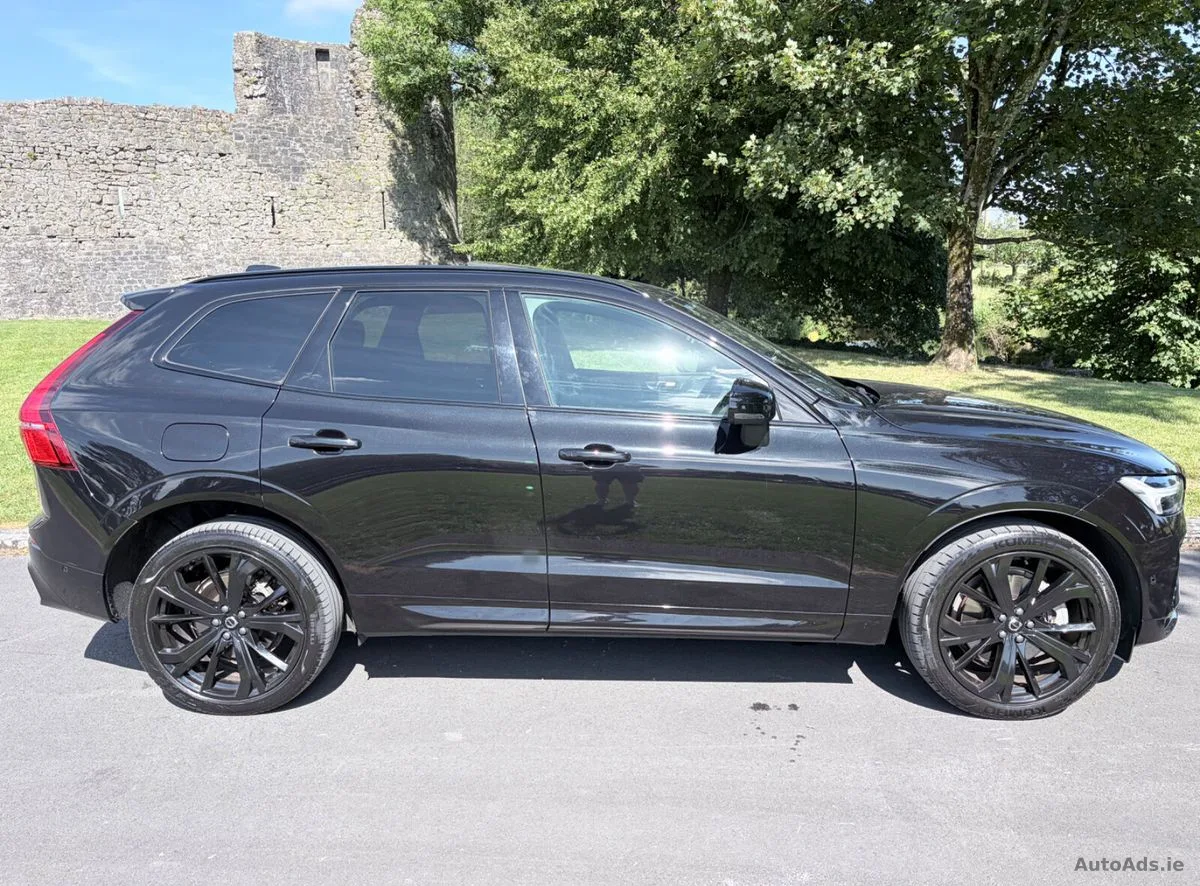 2025 Volvo XC60 – photo 8