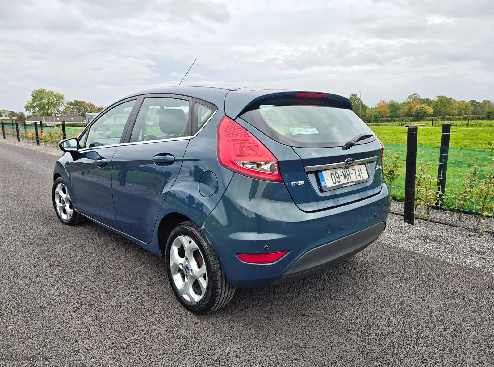 2009 Ford Fiesta – photo 6