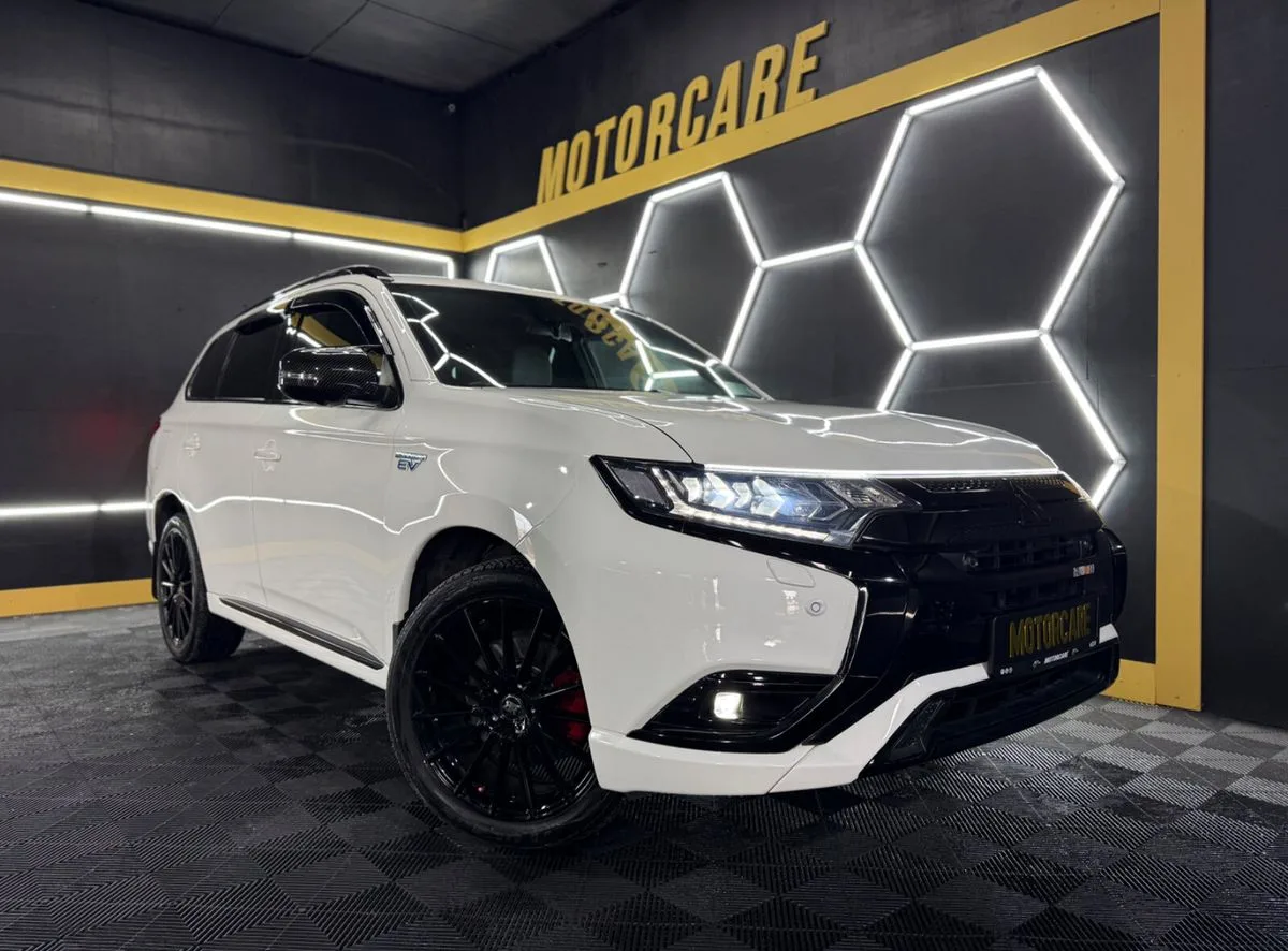 2019 Mitsubishi Outlander – photo 2