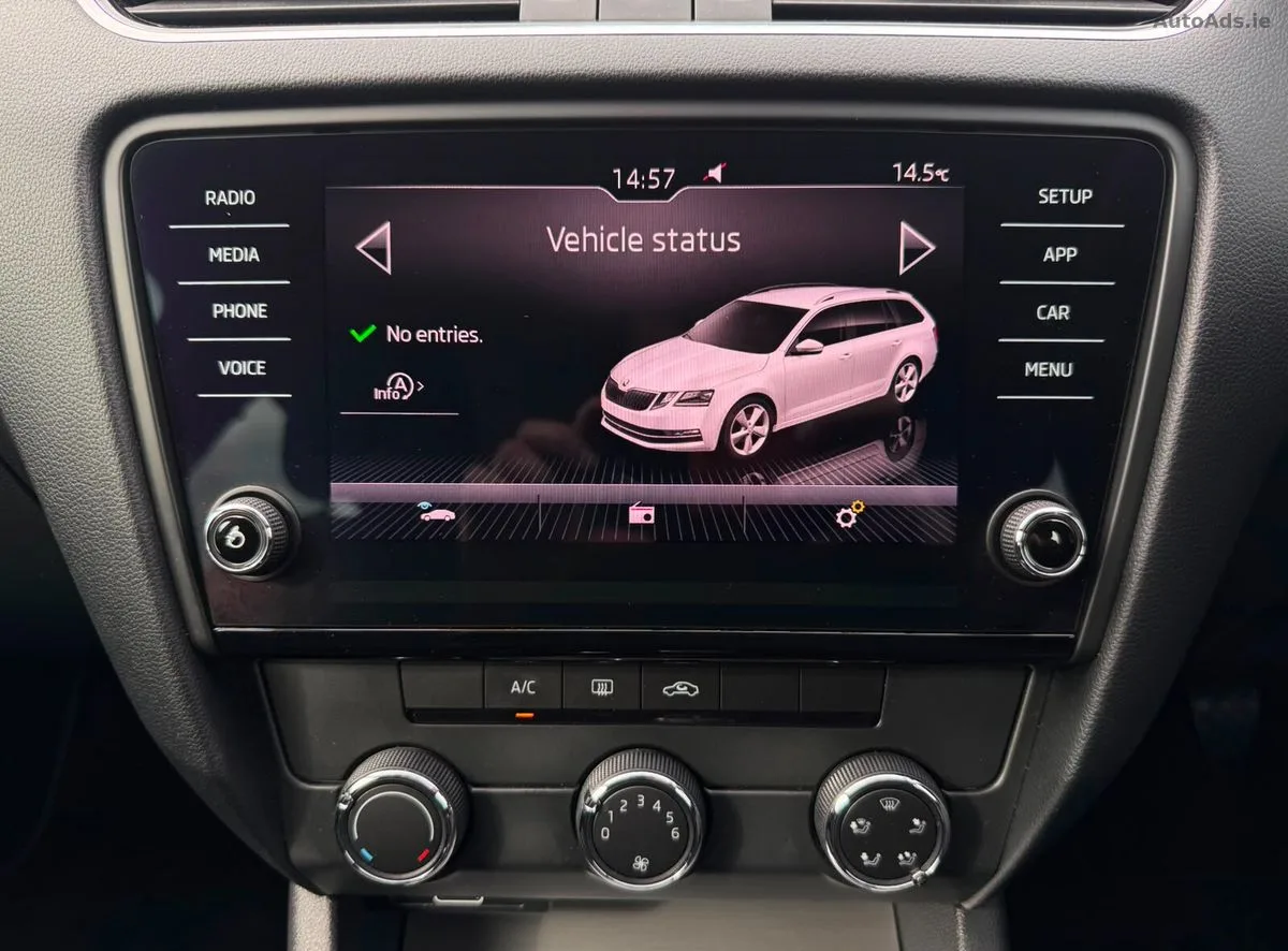 2020 Skoda Octavia – photo 20