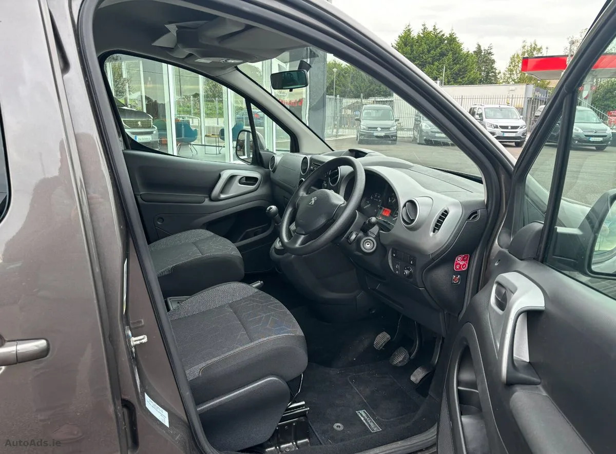 2018 Peugeot Partner – photo 16