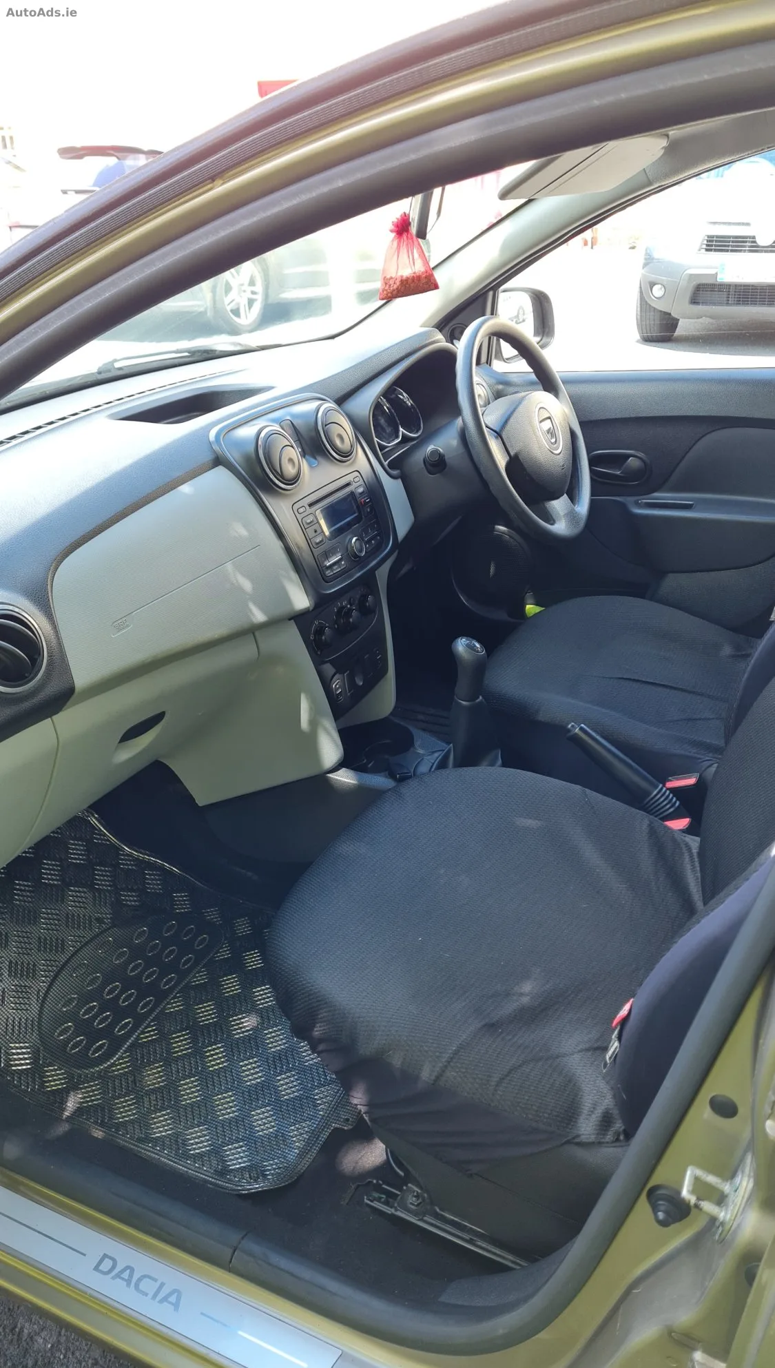 2013 Dacia Sandero – photo 5
