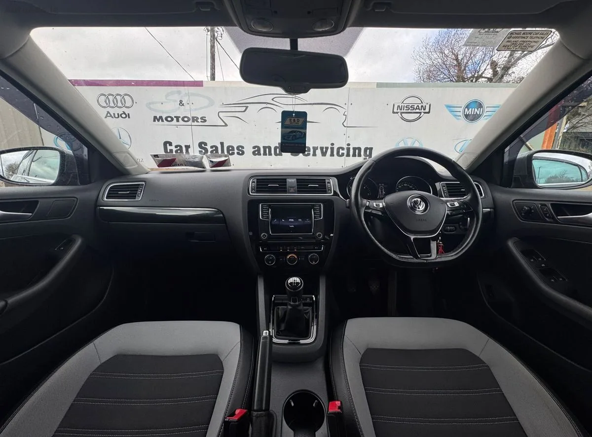 2017 Volkswagen Jetta – photo 18