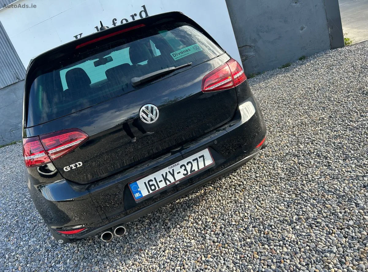 2016 Volkswagen Golf – photo 17