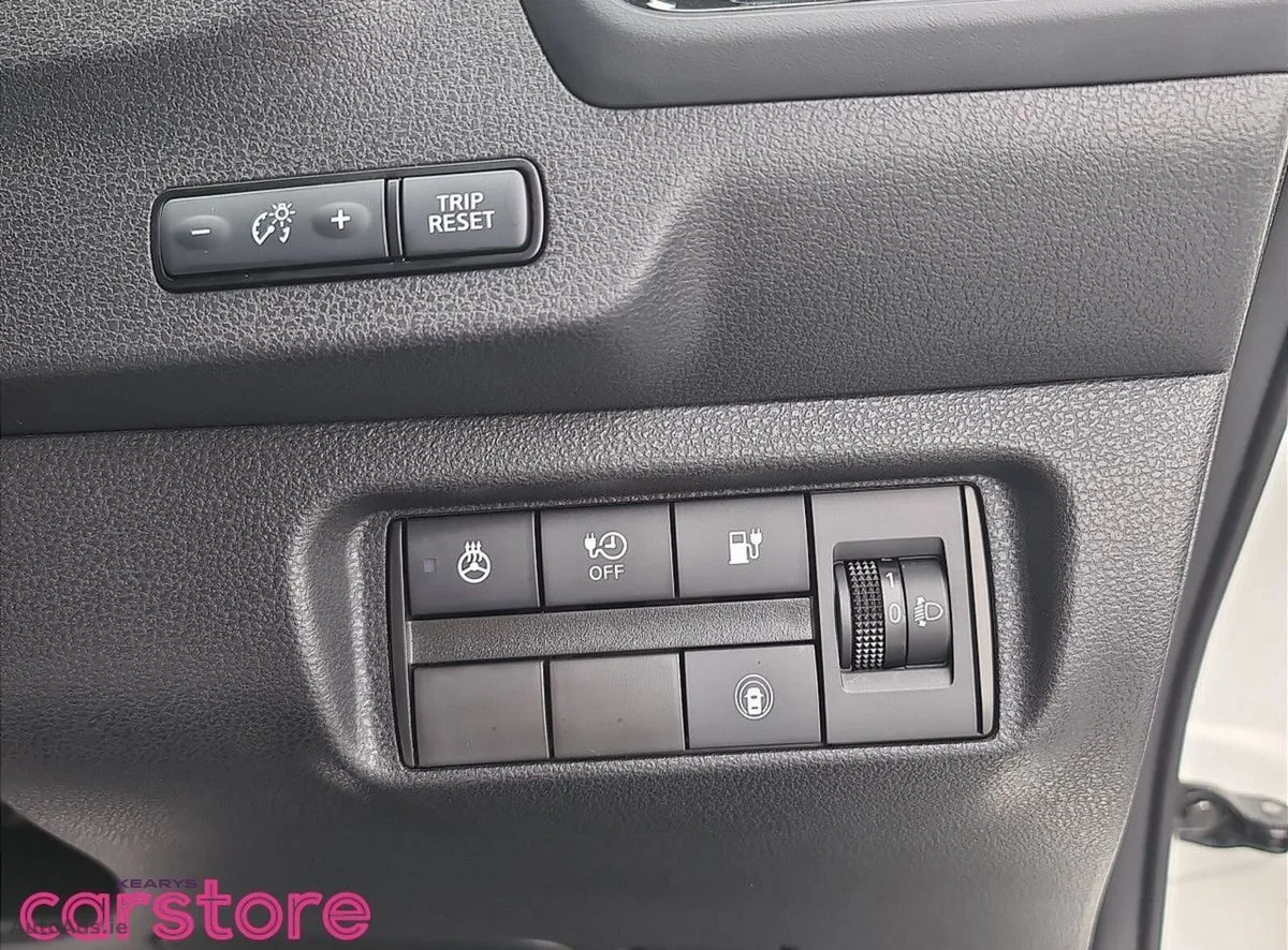 2023 Nissan Leaf – photo 18