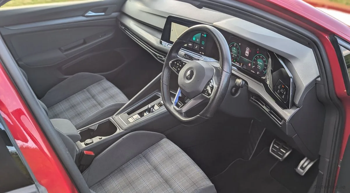 2021 Volkswagen Golf – photo 14