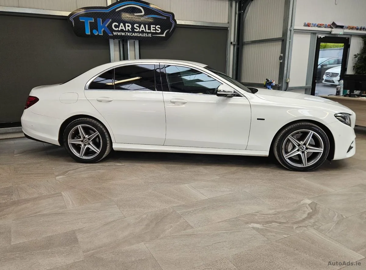 2020 Mercedes-Benz E-Class – photo 3