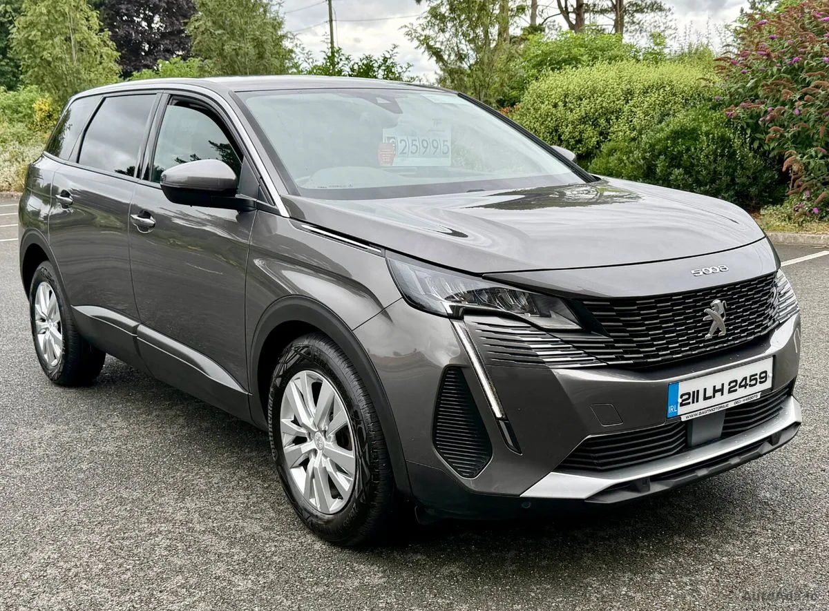 2021 Peugeot 5008