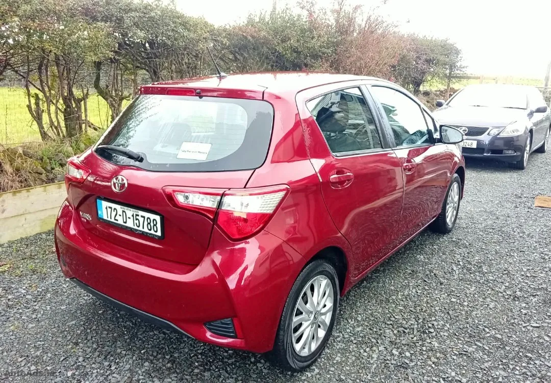 2017 Toyota Yaris – photo 5