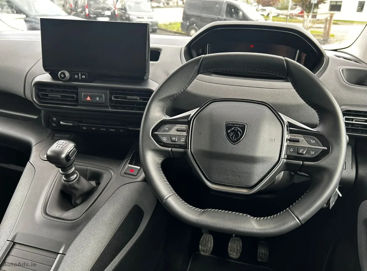 2024 Peugeot Rifter – photo 12