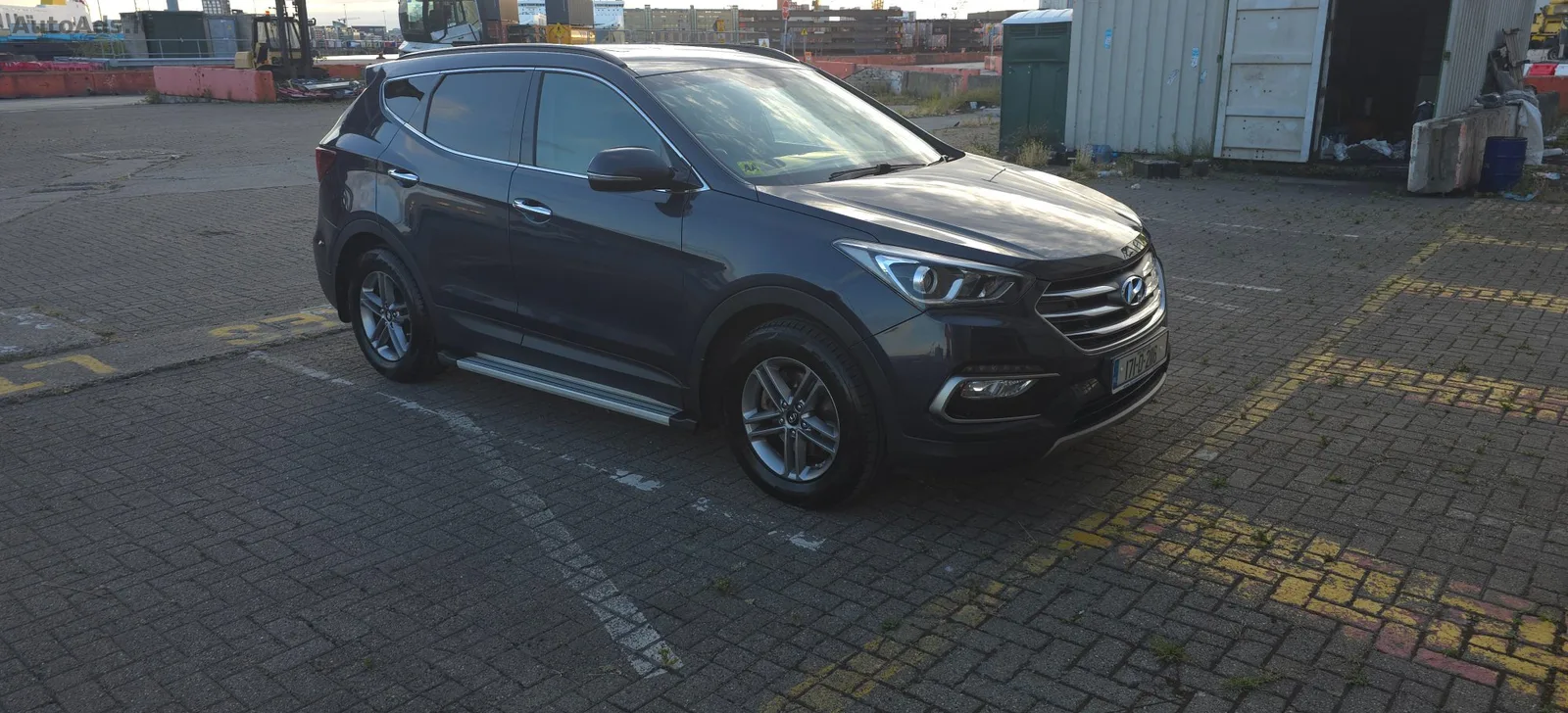 2017 Hyundai Santa Fe – photo 3