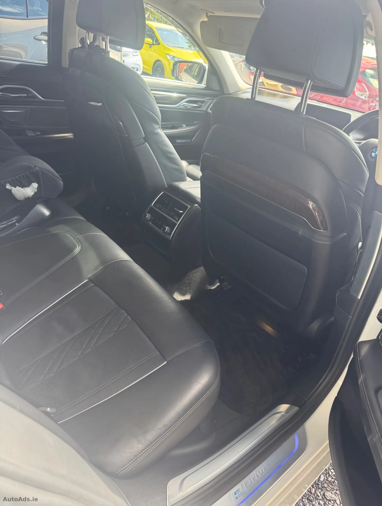 2017 BMW 7 Series – photo 6