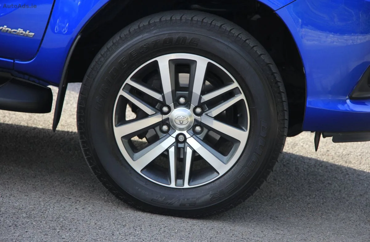2019 Toyota Hilux – photo 12