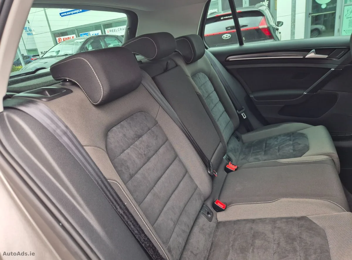 2014 Volkswagen Golf – photo 12