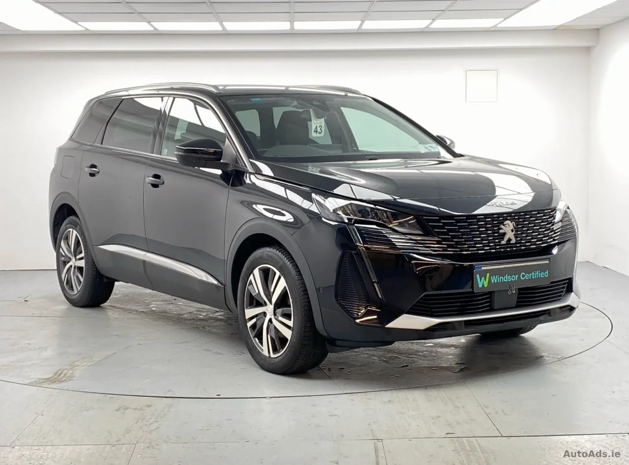 2023 Peugeot 5008