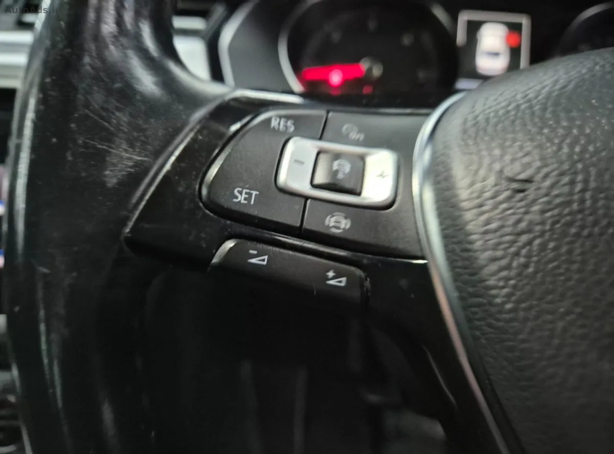 2019 Volkswagen Passat – photo 5