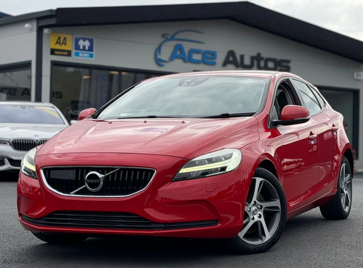 2018 Volvo V40