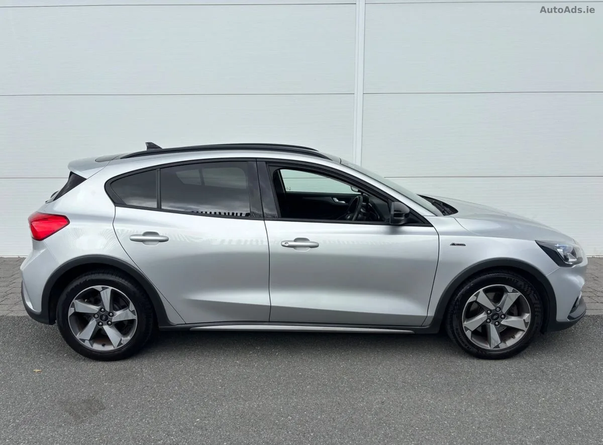 2021 Ford Focus – photo 11