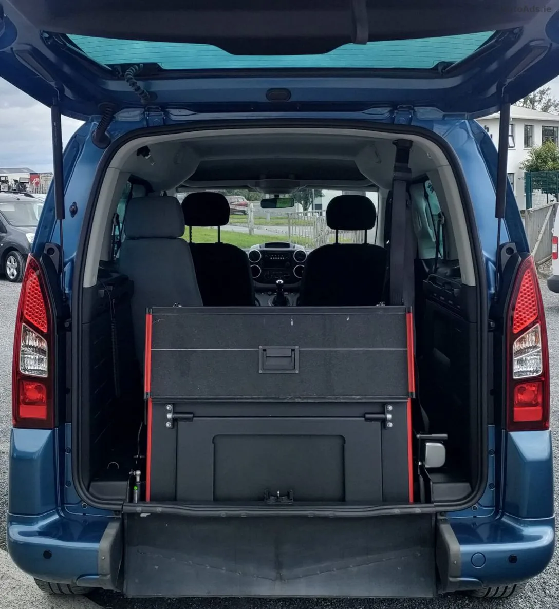 2017 Peugeot Partner – photo 6