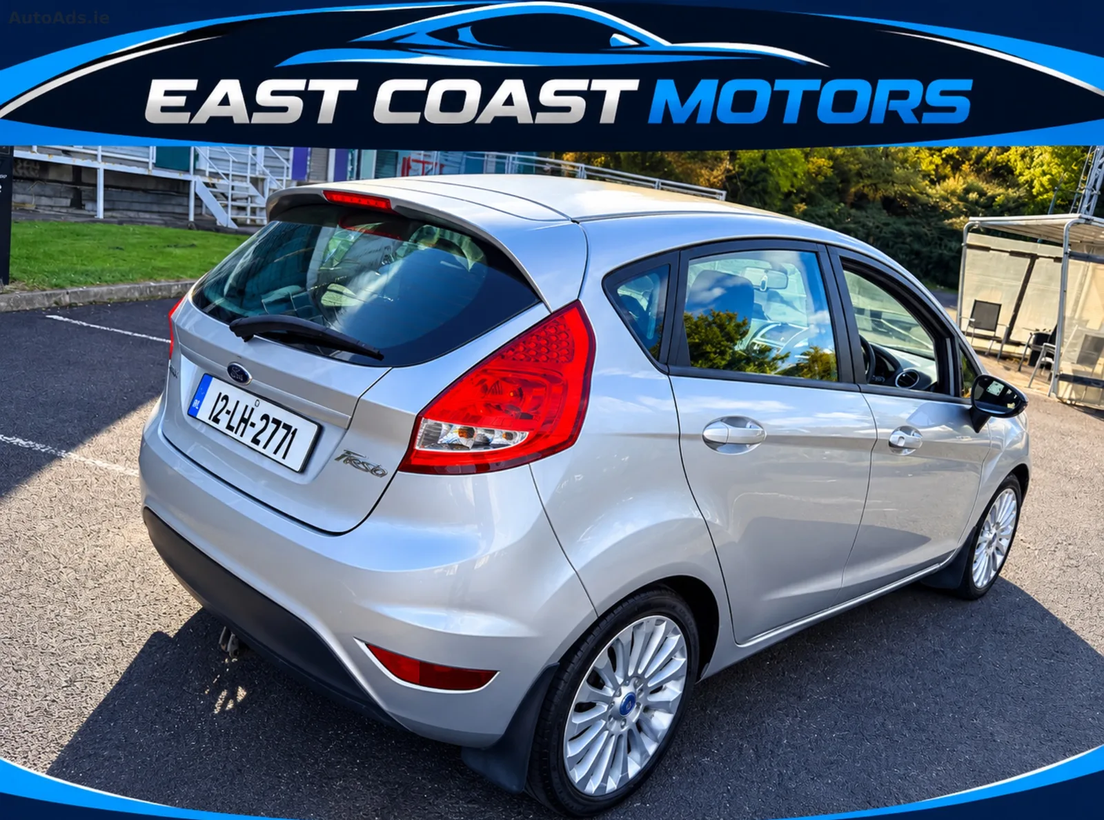 2012 Ford Fiesta – photo 4