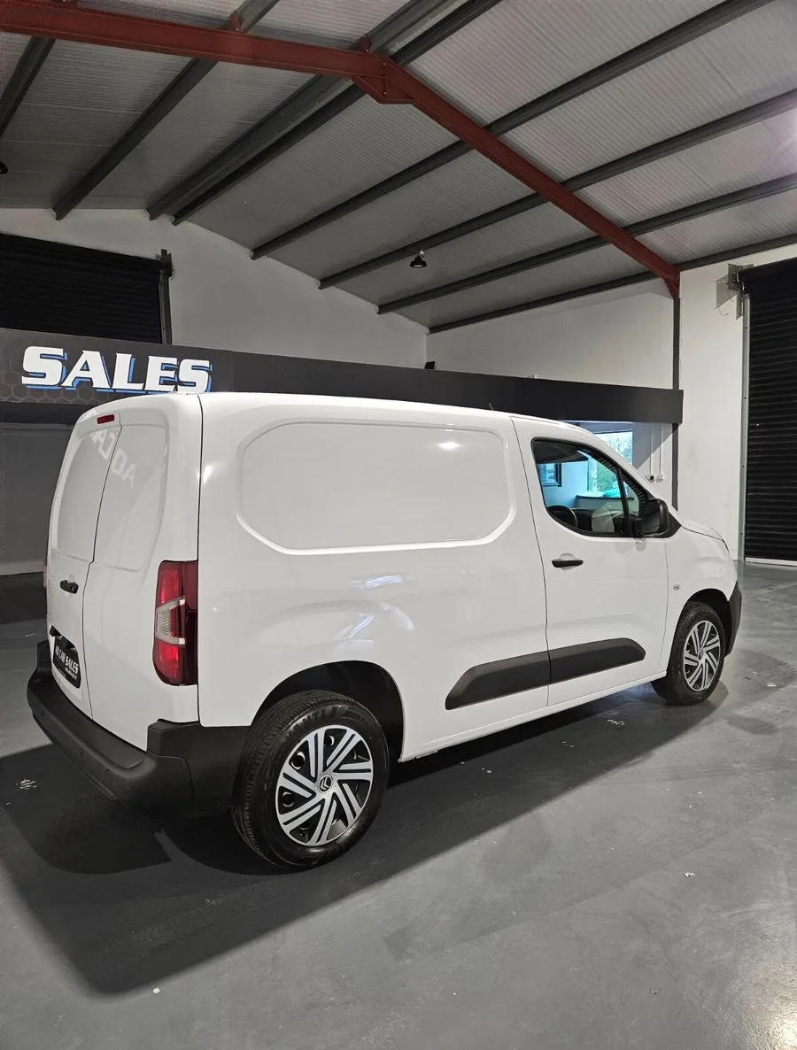 2023 Citroen Berlingo – photo 8