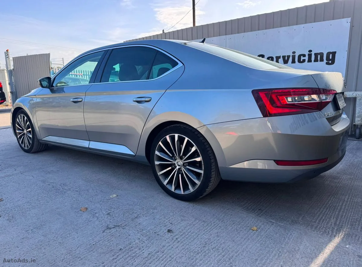 2018 Skoda Superb – photo 5