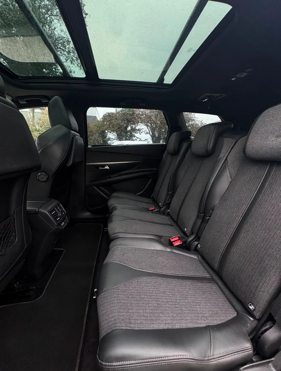 2018 Peugeot 5008 – photo 13