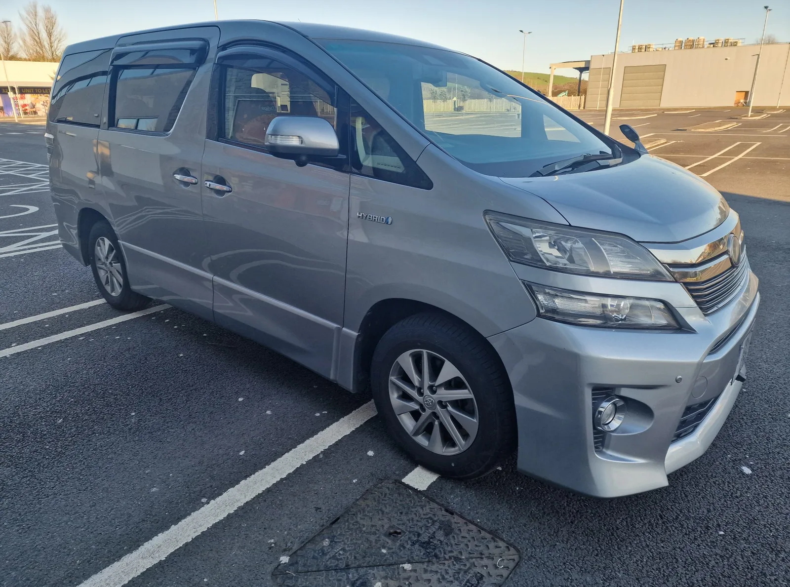 2012 Toyota Vellfire