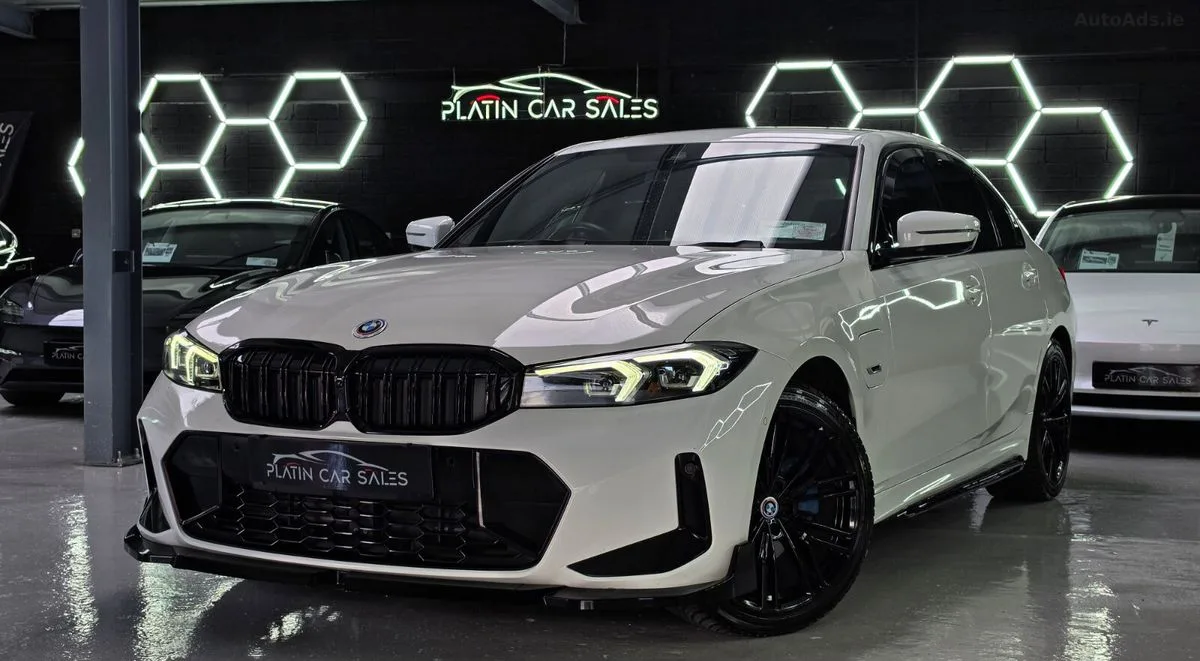 2024 BMW 3-Series – photo 16